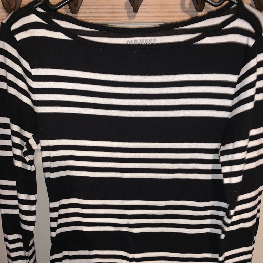 NWOT Old Navy Long Sleeve Tshirt